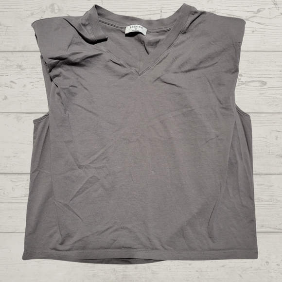Aritzia Babaton Shoulder Pad V-Neck Top - Picture 2 of 8